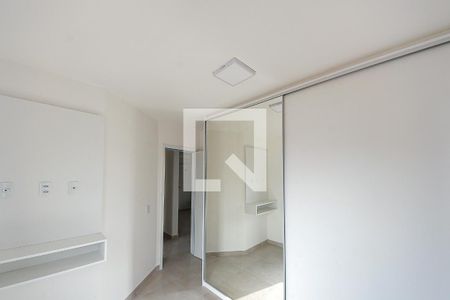 Quarto 1 de apartamento à venda com 2 quartos, 45m² em Vila Zelina, São Paulo