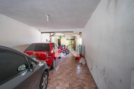 Garagem de casa à venda com 8 quartos, 350m² em Centro, Diadema