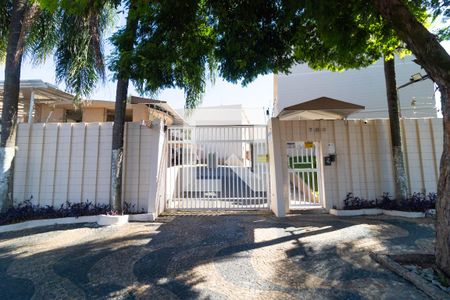 Fachada de apartamento à venda com 2 quartos, 70m² em Vila Marieta, Campinas