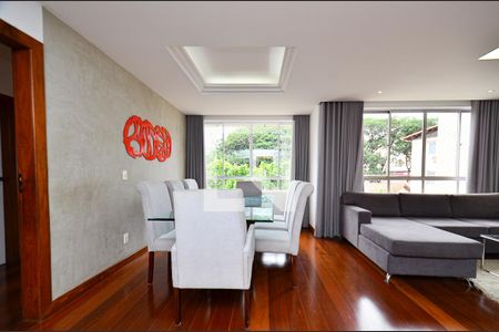Sala de apartamento para alugar com 3 quartos, 198m² em São Pedro, Belo Horizonte
