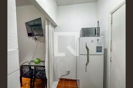 Sala/cozinha de kitnet/studio para alugar com 1 quarto, 16m² em Botafogo, Rio de Janeiro