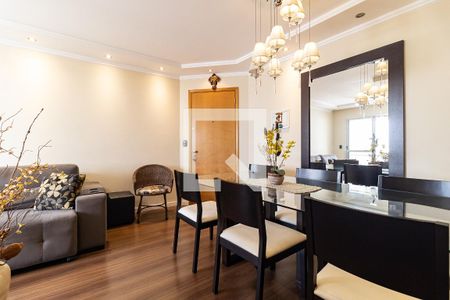 Sala de apartamento à venda com 2 quartos, 65m² em Vila Gumercindo, São Paulo