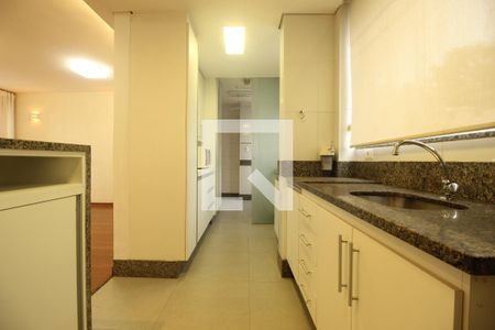 Cozinha de apartamento à venda com 3 quartos, 98m² em São Pedro, Belo Horizonte