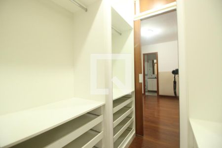 closet de apartamento à venda com 3 quartos, 98m² em São Pedro, Belo Horizonte