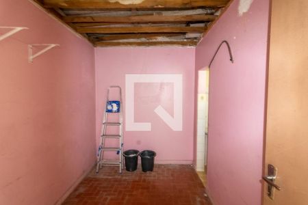 Quarto de Serviço de apartamento à venda com 3 quartos, 70m² em Santo Antônio, Porto Alegre