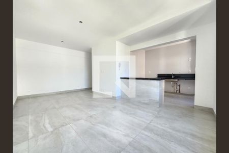 Sala de apartamento à venda com 2 quartos, 60m² em Santo Agostinho, Belo Horizonte