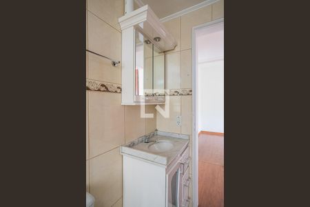 Banheiro de apartamento à venda com 2 quartos, 59m² em Praia de Belas, Porto Alegre