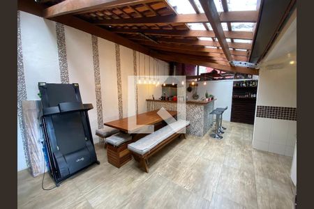 Quintal de casa de condomínio para alugar com 3 quartos, 120m² em Rio Cotia, Cotia