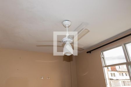 Quarto 1 de apartamento à venda com 2 quartos, 48m² em Olaria, Rio de Janeiro