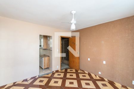 Sala de apartamento à venda com 2 quartos, 48m² em Olaria, Rio de Janeiro