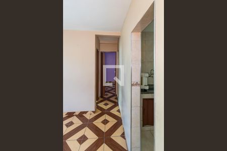 Sala de apartamento à venda com 2 quartos, 48m² em Olaria, Rio de Janeiro