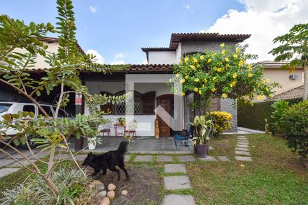 Área comum de casa à venda com 3 quartos, 216m² em Maria Paula, Niterói