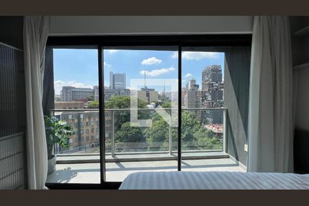 Varanda de kitnet/studio para alugar com 1 quarto, 28m² em Pinheiros, São Paulo