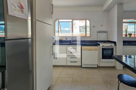 Cozinha de apartamento para alugar com 3 quartos, 210m² em Balneario Cidade Atlantica, Guarujá