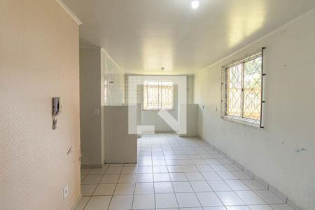 Sala de apartamento para alugar com 2 quartos, 43m² em Sítio Cercado, Curitiba