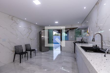 Cozinha de casa à venda com 5 quartos, 360m² em Etelvina Carneiro, Belo Horizonte