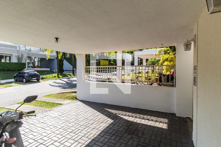 Garagem de casa de condomínio à venda com 3 quartos, 160m² em Tamboré, Santana de Parnaíba