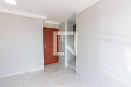 Sala  de apartamento para alugar com 2 quartos, 45m² em Helena Maria, Osasco