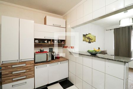 Cozinha  de casa à venda com 4 quartos, 246m² em Vila Bancaria Munhoz, São Paulo