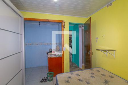 Quarto 2 de casa à venda com 2 quartos, 70m² em Guajuviras, Canoas