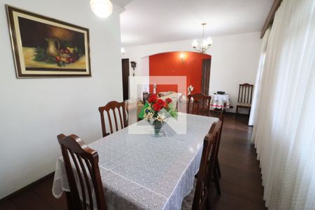 Sala de casa de condomínio para alugar com 6 quartos, 380m² em Adalgisa, Osasco