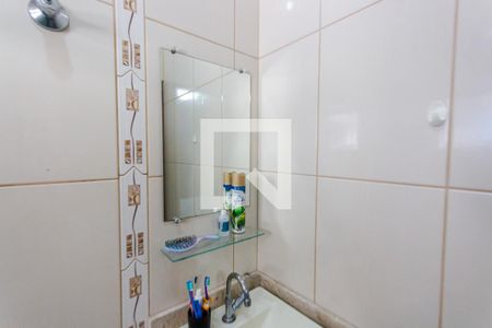 Banheiro de casa à venda com 2 quartos, 150m² em Jardim Utinga, Santo André
