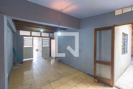 Espaço da Churrasqueira/Garagem de casa à venda com 3 quartos, 80m² em Rio Branco, Canoas