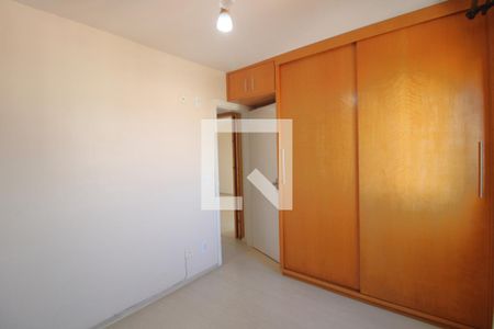 Quarto 2 de apartamento para alugar com 2 quartos, 60m² em Cidade Ademar, São Paulo