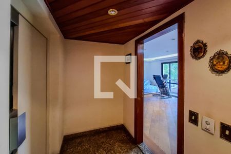 Sala de casa de condomínio à venda com 3 quartos, 110m² em Vila Monumento, São Paulo