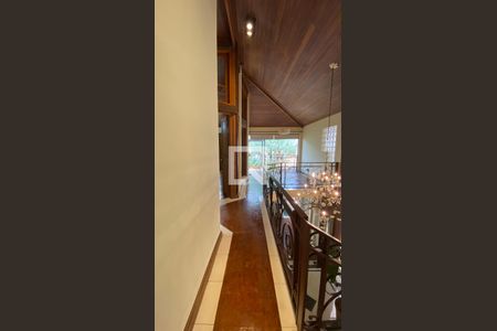 Casa 1 - Corredor superior de casa à venda com 4 quartos, 317m² em Vila Guiomar, Santo André