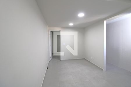 Sala de apartamento para alugar com 1 quarto, 32m² em Jardim Sao Benedito, São Paulo