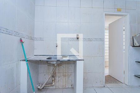 Sala e cozinha de casa à venda com 2 quartos, 248m² em Vila Picinin, São Paulo