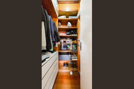 Closet Suíte de apartamento à venda com 3 quartos, 100m² em São Pedro, Belo Horizonte