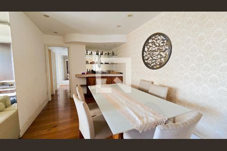 Sala de apartamento à venda com 3 quartos, 100m² em São Pedro, Belo Horizonte