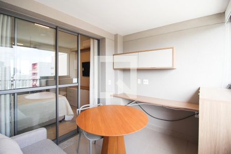 Varanda de kitnet/studio à venda com 1 quarto, 32m² em Vila Olímpia, São Paulo