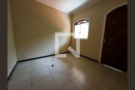 Quarto de casa à venda com 4 quartos, 200m² em Trevo, Belo Horizonte