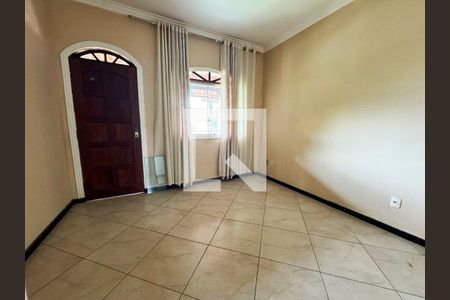 Sala de casa à venda com 4 quartos, 200m² em Trevo, Belo Horizonte