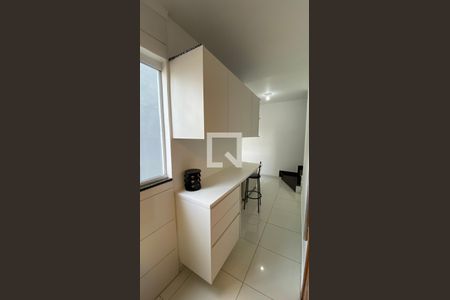 Cozinha de apartamento à venda com 2 quartos, 102m² em Vila Scarpelli, Santo André