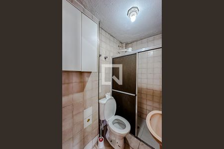 Banheiro de apartamento para alugar com 1 quarto, 33m² em Vila Prudente, São Paulo