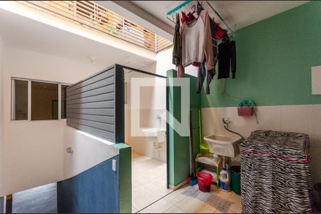 Casa 2 - Área de Serviço 2 de casa à venda com 8 quartos, 535m² em Vila Bonilha Nova, São Paulo