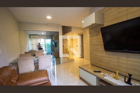 Sala de apartamento para alugar com 2 quartos, 95m² em Recreio dos Bandeirantes, Rio de Janeiro