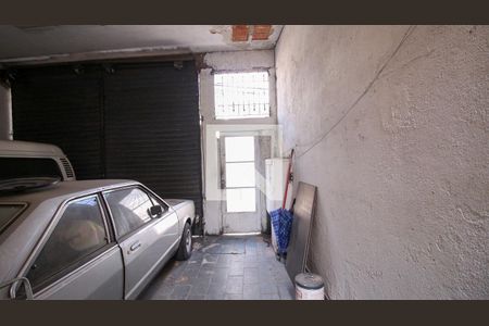 Garagem de casa à venda com 1 quarto, 90m² em Vila Tolstoi, São Paulo