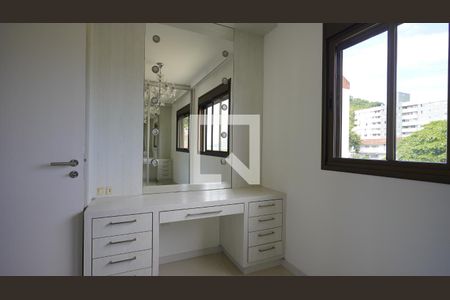 Quarto 1 de apartamento para alugar com 2 quartos, 90m² em Saco dos Limões, Florianópolis