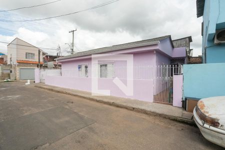 fachada da casa de casa à venda com 3 quartos, 140m² em Farrapos, Porto Alegre