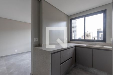 Cozinha de apartamento à venda com 2 quartos, 63m² em Lourdes, Belo Horizonte