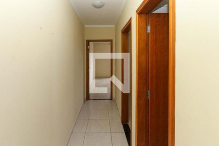 Corredor de casa para alugar com 2 quartos, 65m² em Aricanduva, São Paulo