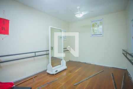 Casa à venda com 300m², 3 quartos e 3 vagasQuarto de Serviço