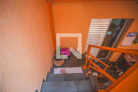 Casa à venda com 300m², 3 quartos e 3 vagasEscadas