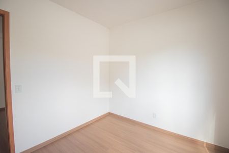 Quarto 1 de apartamento para alugar com 2 quartos, 45m² em Tribobó, São Gonçalo