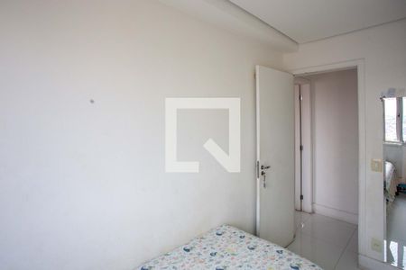 Quarto 2 de apartamento para alugar com 2 quartos, 48m² em Centro, Diadema